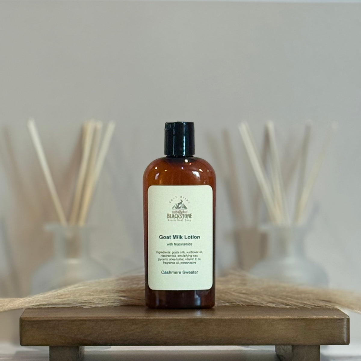 Cashmere Sweater Goat Milk Lotion with Niacinamide